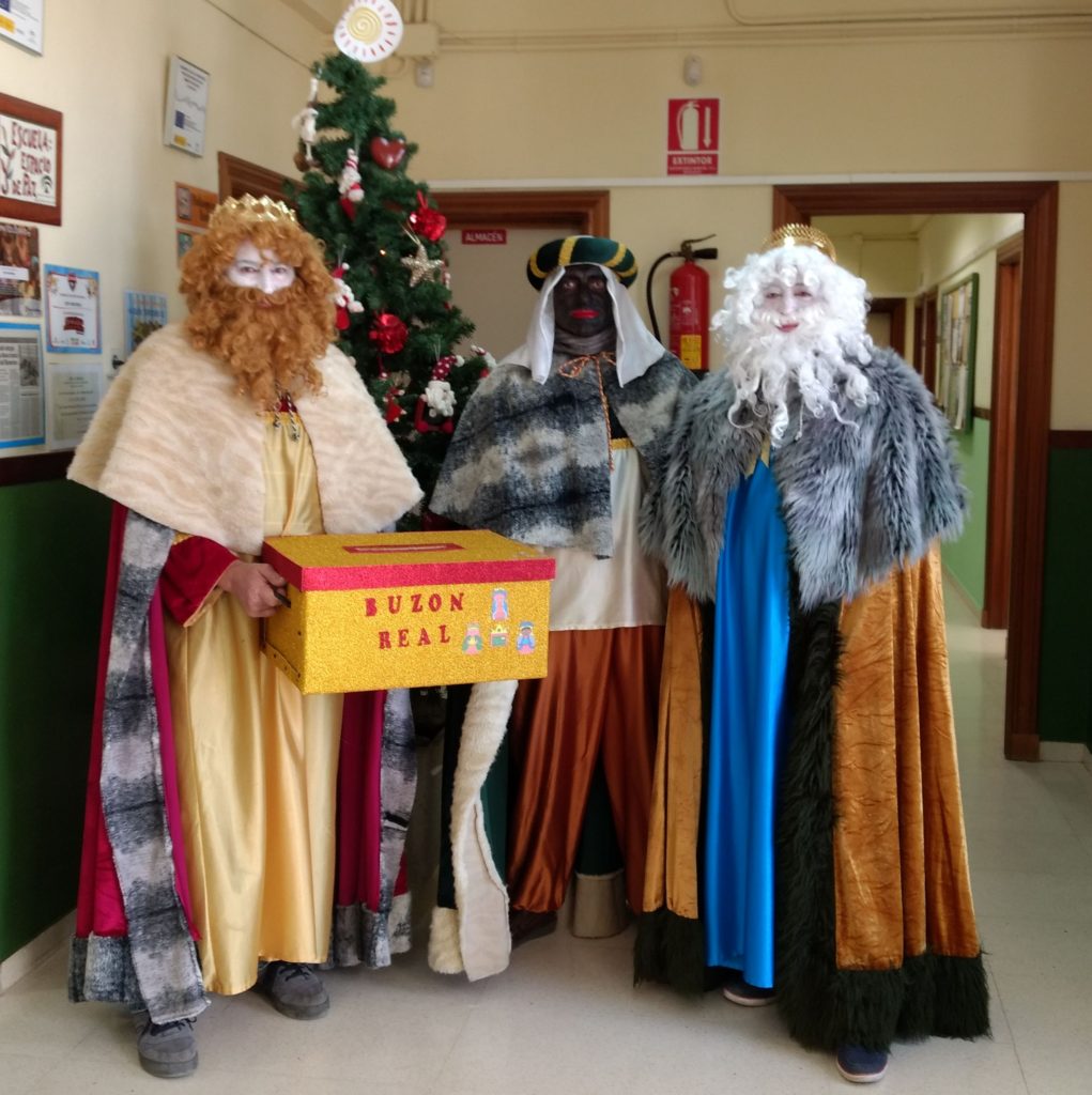 Los Reyes Magos visitan el CEIP Concordia